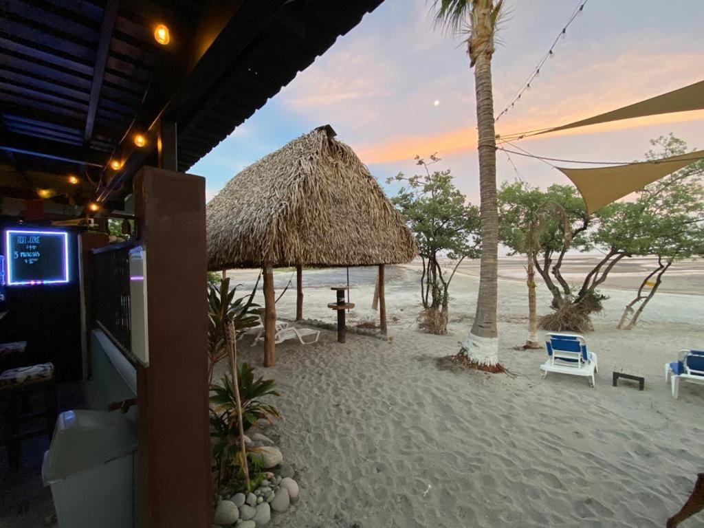 San Carlos Surf Resort & Eco Lodge Exterior foto