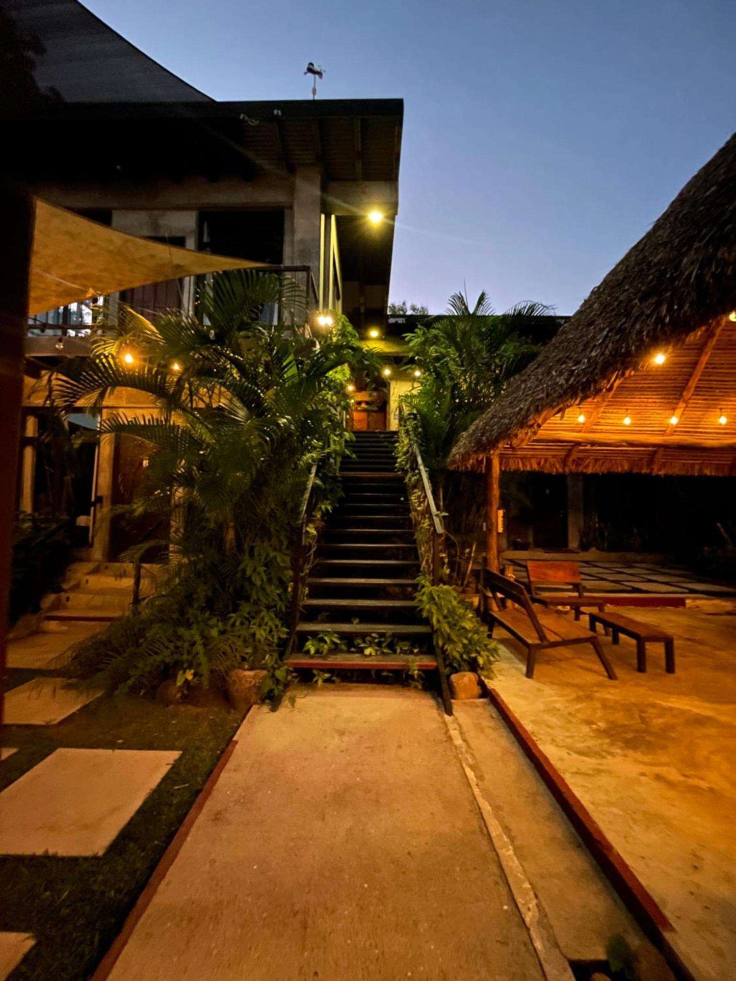 San Carlos Surf Resort & Eco Lodge Exterior foto